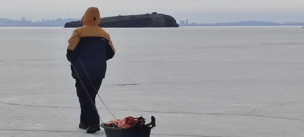 Прогулка в удоволсьствие на зимней рыбалке. Тавричанка. Амурский залив.