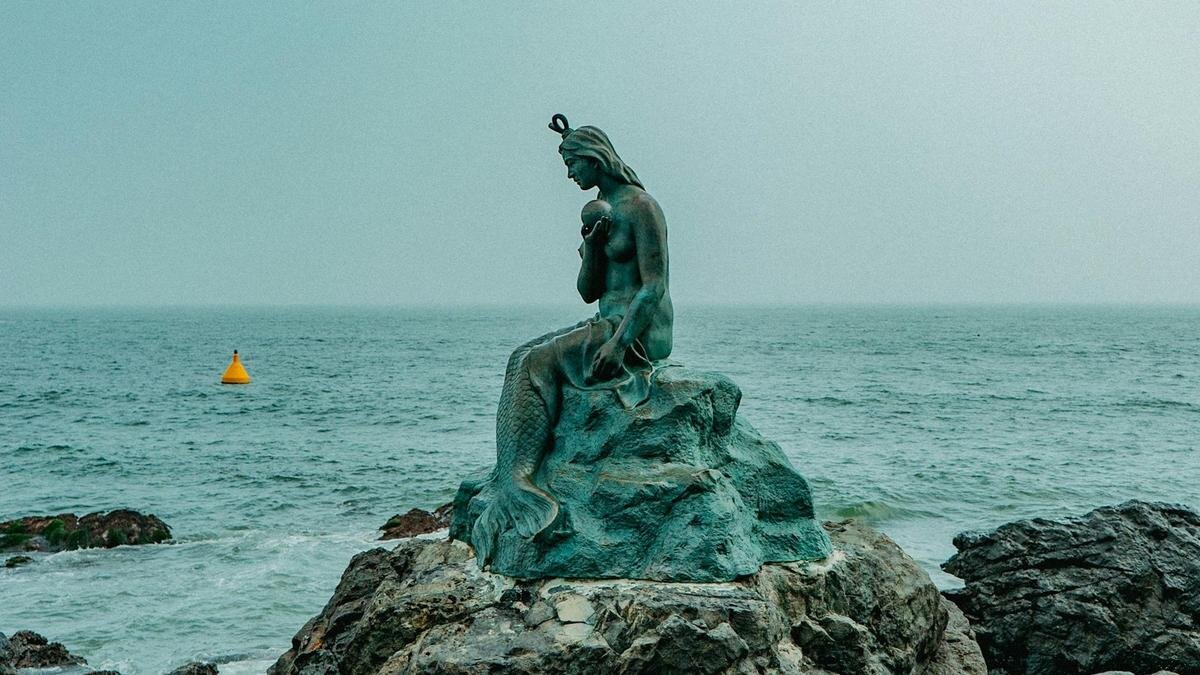    Скульптура «Русалка»:Unsplash/Daniel Bernard