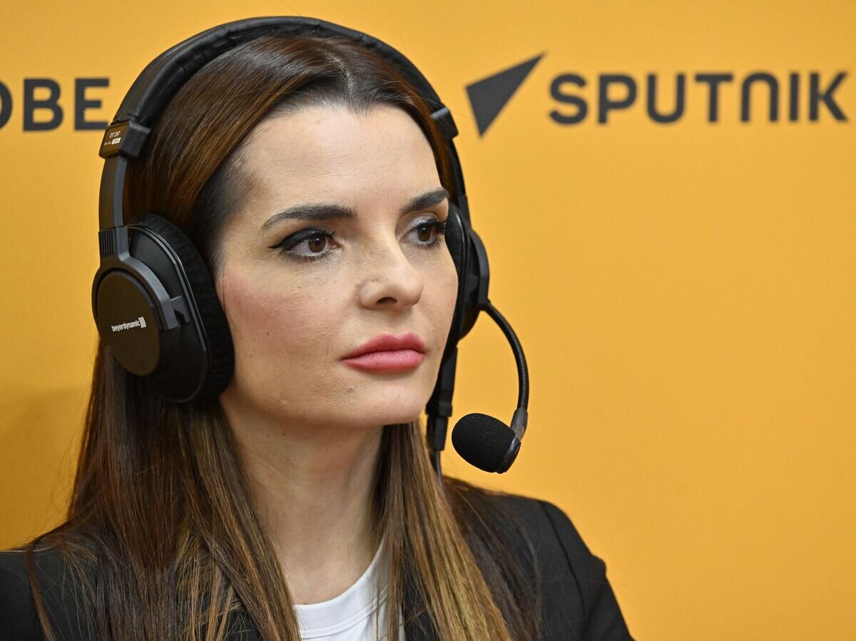    Глава Гагаузии Евгения Гуцул на ПМЭФ-2024© РИА Новости / Павел Бедняков