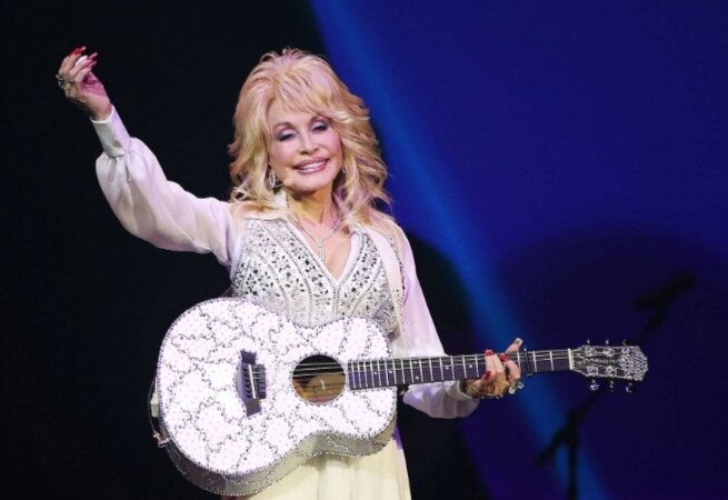 Долли Партон (Dolly Parton)