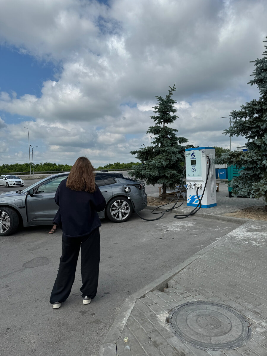 Электромобиль