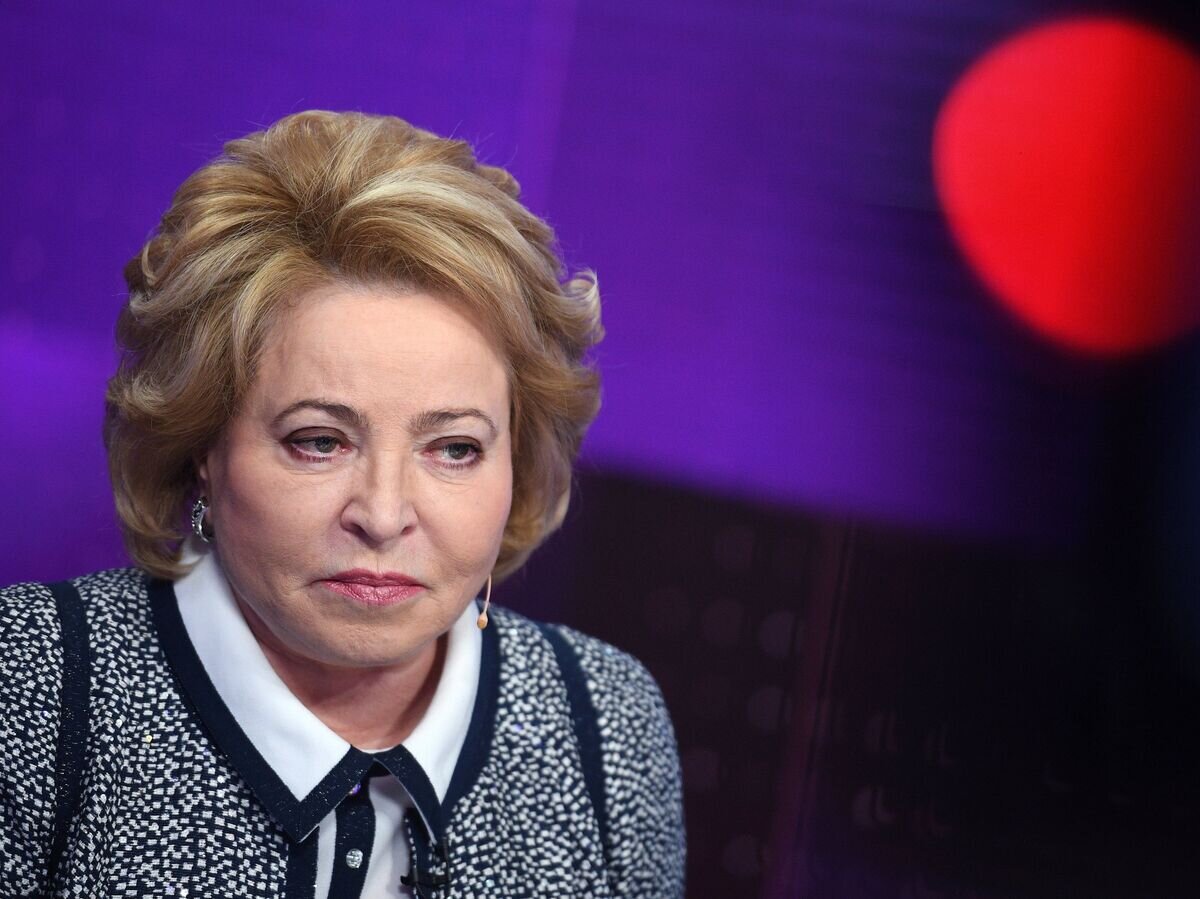    Председатель Совета Федерации РФ Валентина Матвиенко на Петербургском международном экономическом форуме. 25 мая 2018© РИА Новости / Рамиль Ситдиков