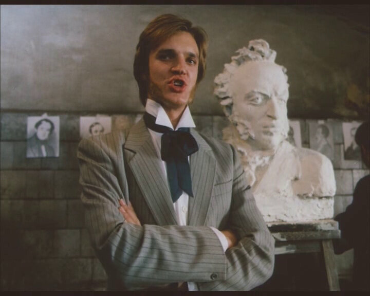 Кадр из кинофильма "Бакенбарды" Ю. Мамина, 1990 г.