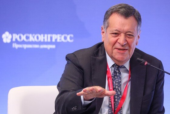    Андрей Макаров