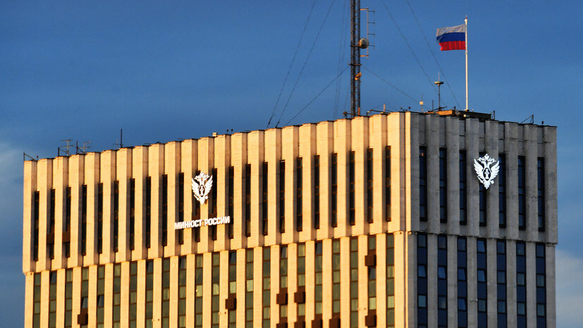   globallookpress.com Vladimir Baranov