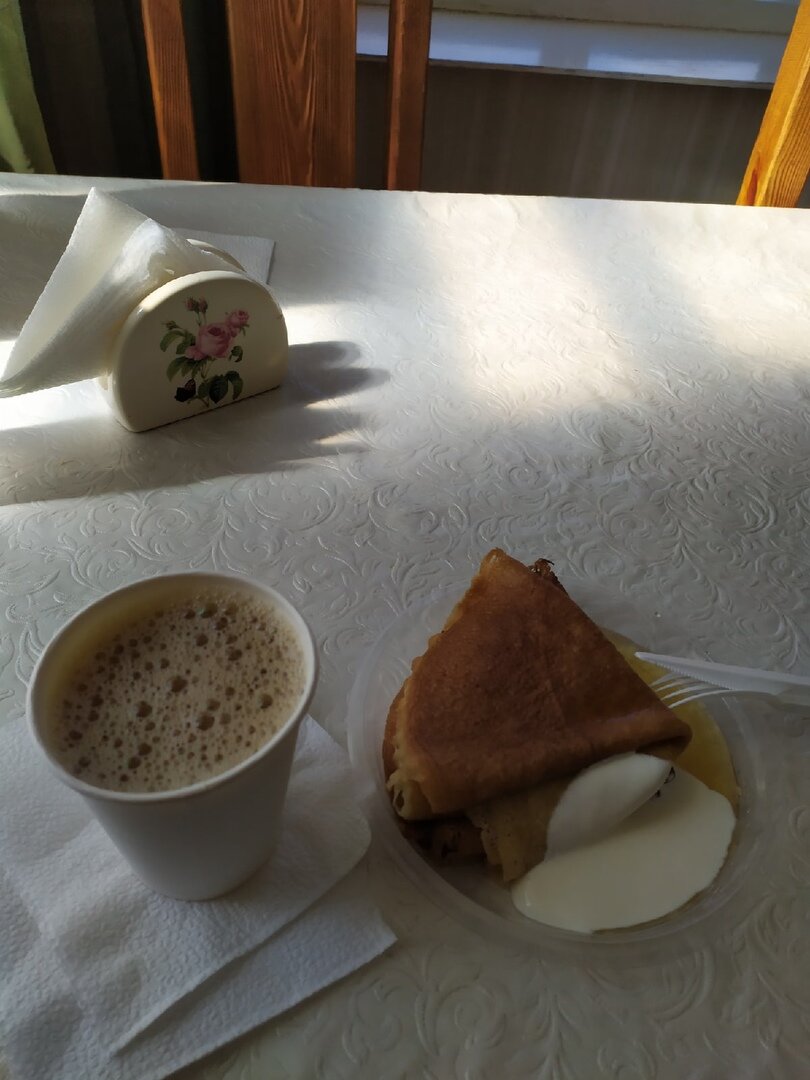 в деревенском трактире блины по-тальцински