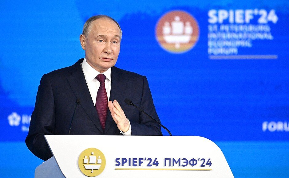    Владимир Путин заявил, что Россия остается одним из ключевых участников мировой торговли