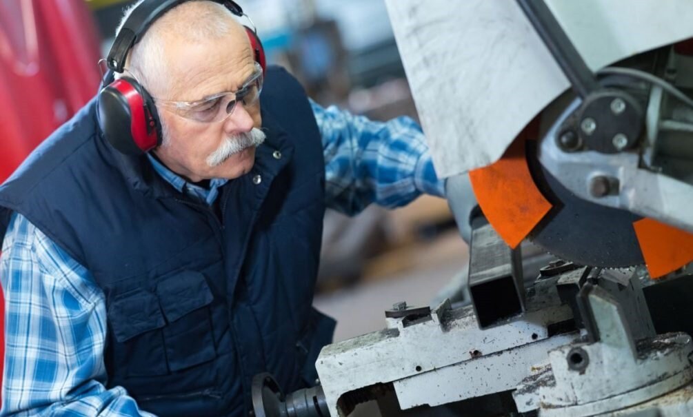 <br />
Это заявление президент сделал на пленарном заседании Петербургского международного экономического форума, которой проходит сейчас в городе на Неве. </p>
<p>КПРФ немало лет настаивала на этом решении.
