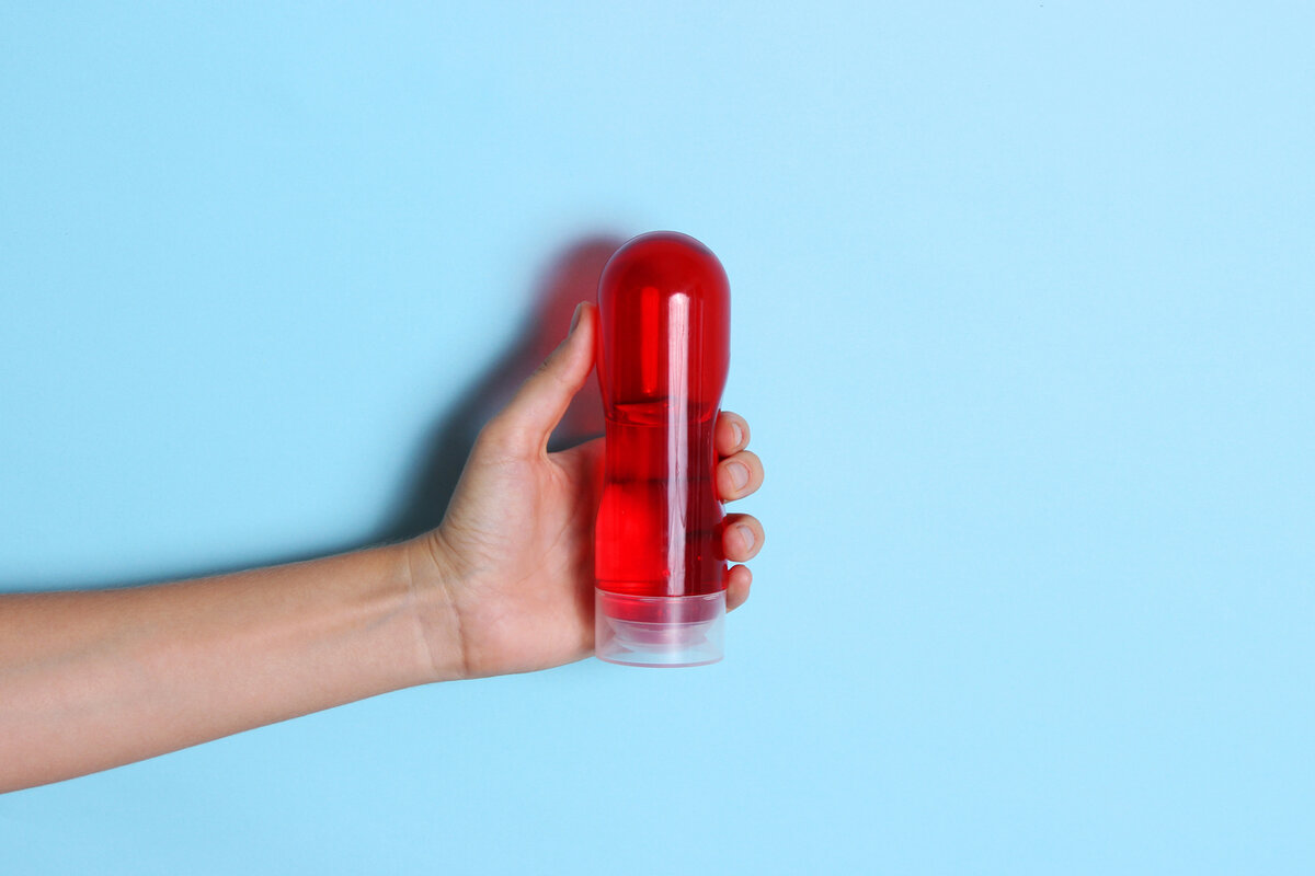    Пользу лубрикантов для женщин сложно переоценить.Фото: Shutterstock.com