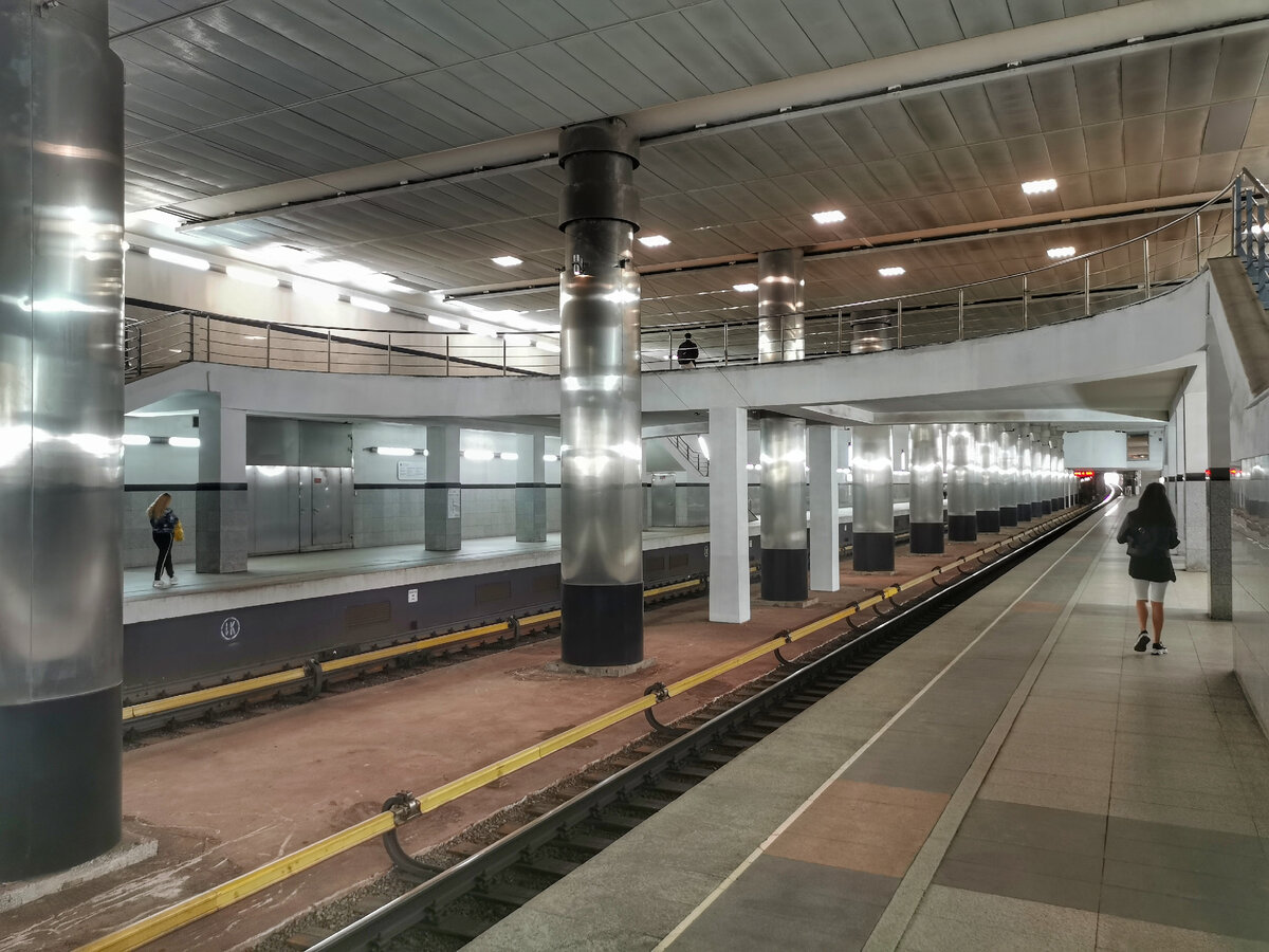 Станция метро "Мякинино" Арбатско-Покровской линии метро.