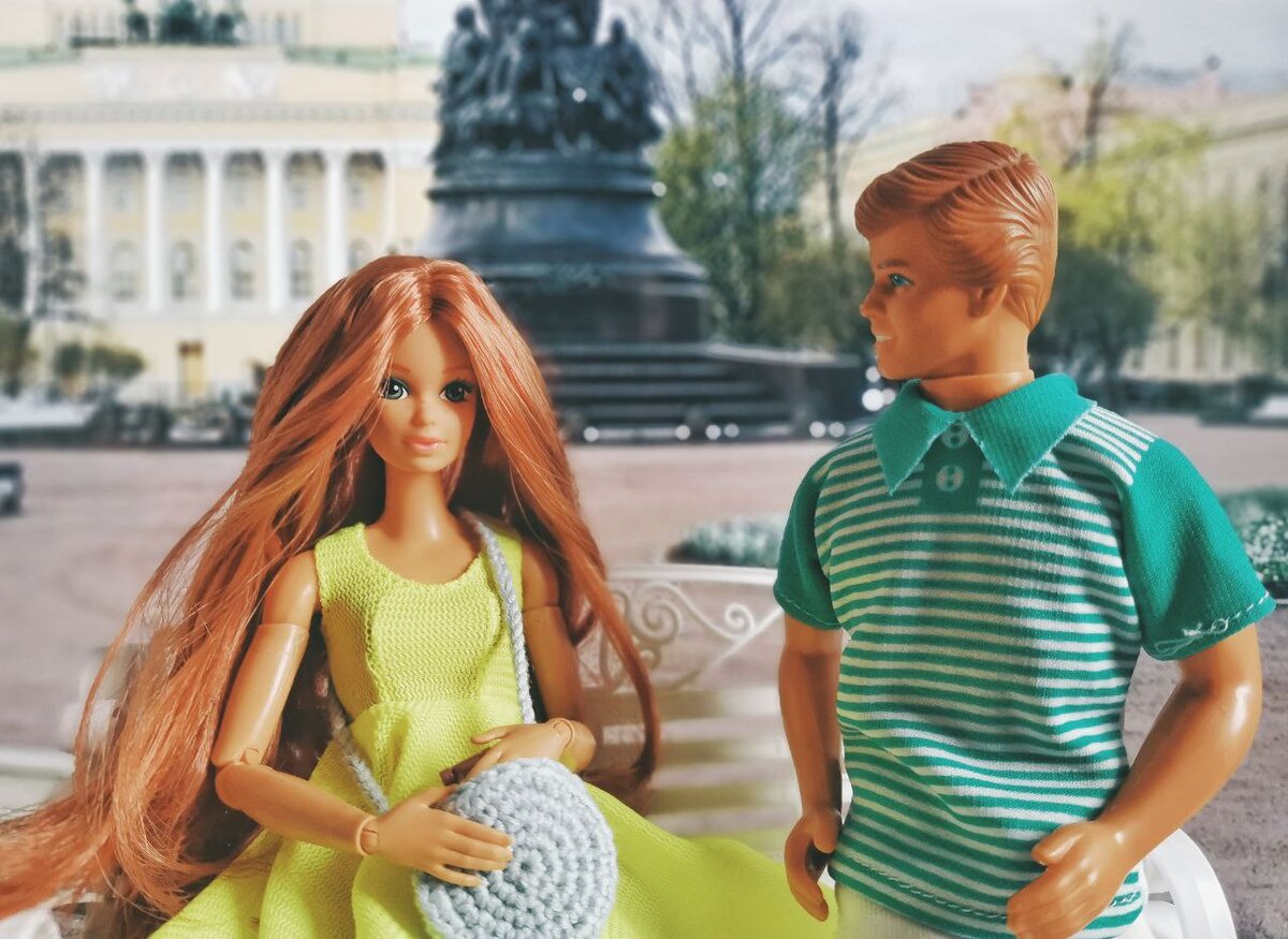 - Спасибо тебе. - Всегда пожалуйста.