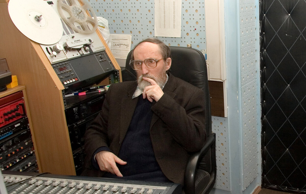 В Отделе хранения аудиовизуальных документов ЦГА Москвы. Фото от Николая Дмитриевича