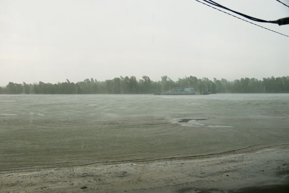    Ливень. Штормовая погода. Источник: Виталий Барабаш/"Толк"