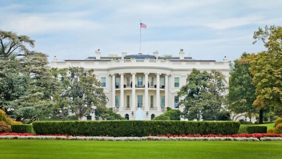    Белый дом: участие США в конфликте на Украине могло бы обернуться катастрофой для Европы Роман Захаров