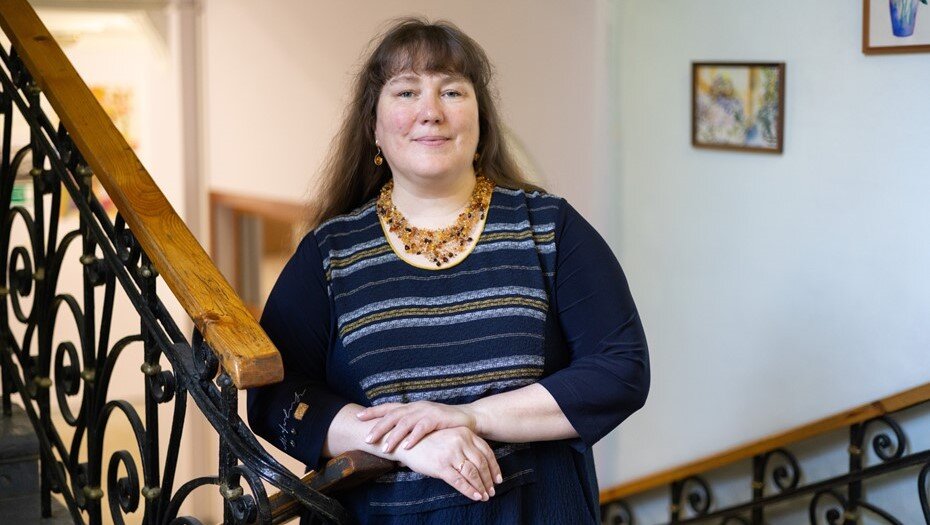    Елена Хлёсткина