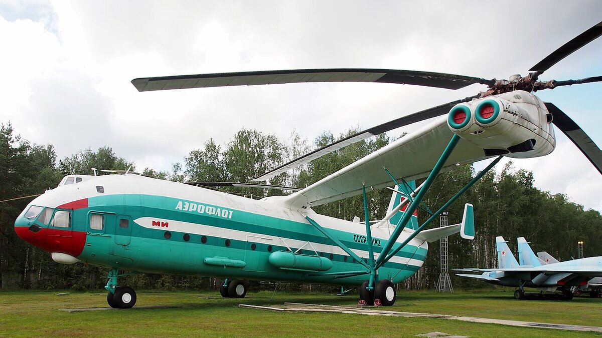 В-12 в Монино в 2016 году