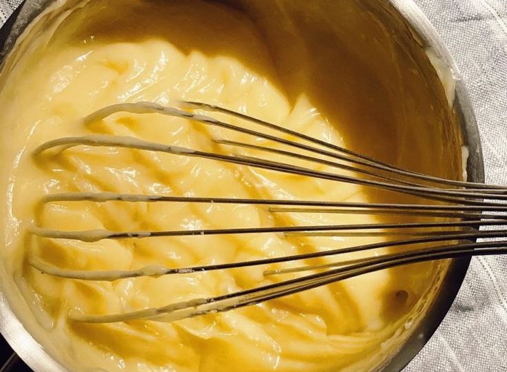 Заварной крем: нежный и насыщенный вкус для ваших десертов