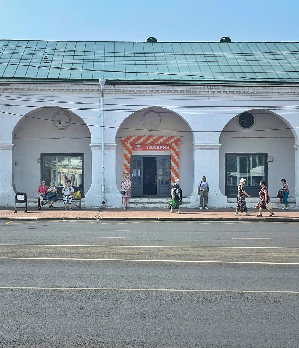 Большие мучные ряды. Вход в Пекарню.