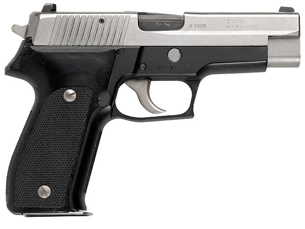SIG-Sauer P226 (с затвором из нержавеющей стали)- 9х19мм