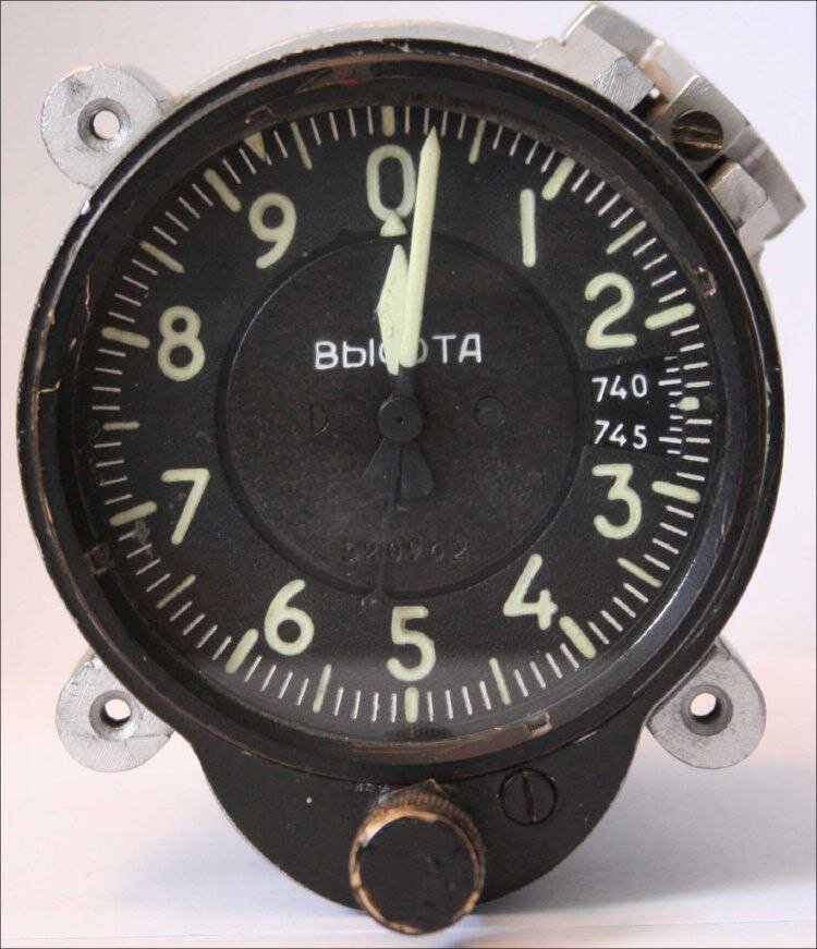 Высотомер ВД-10 (фото из открытых источников)