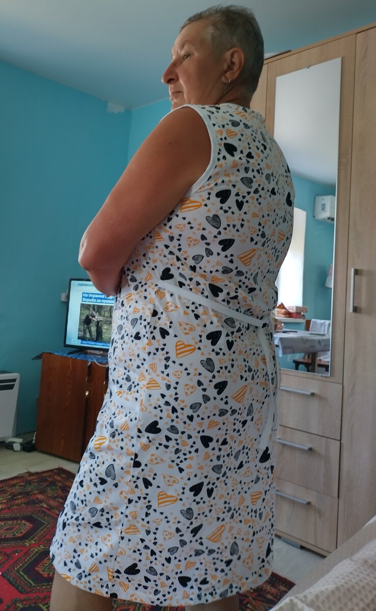 Поясок, я его всегда на спине завязываю