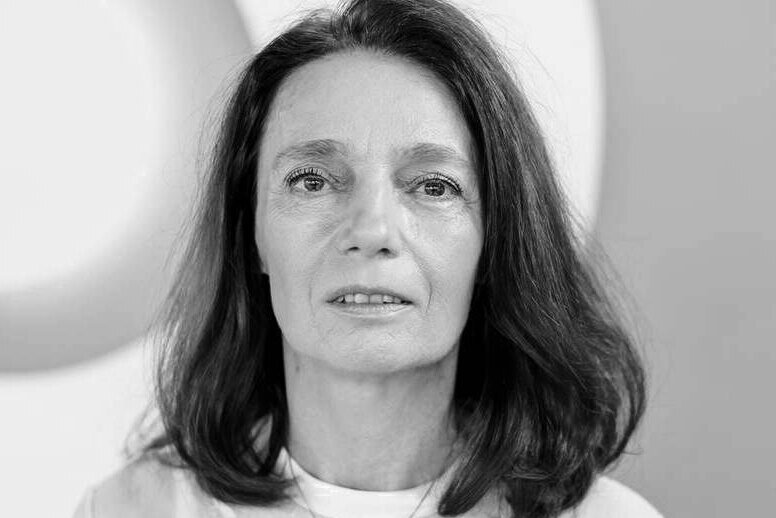     Умерла от тяжелой болезни актриса Барбара Сенкевич, родившая двойню в 60 лет
