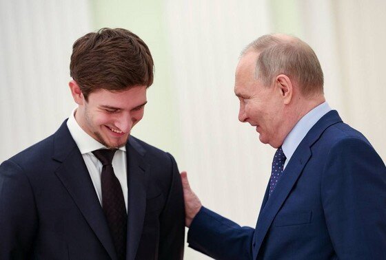    Владимир Путин и Али Кадыров