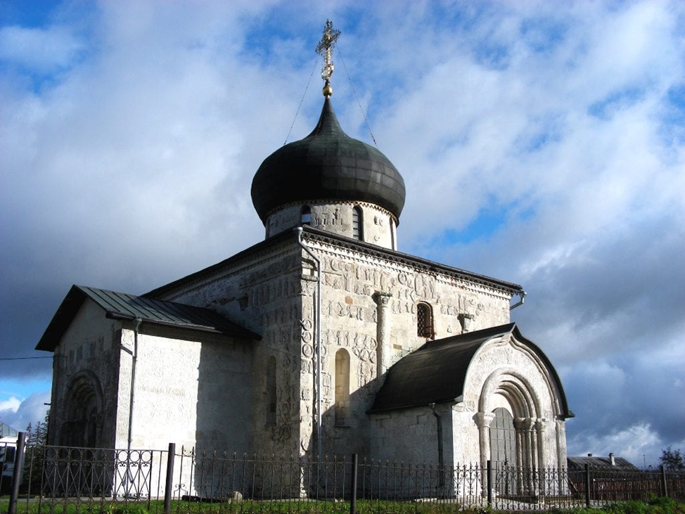 Каменные храмы фото Какой город был сожжен поляками и трижды разорялся татаро-монгольским нашествием