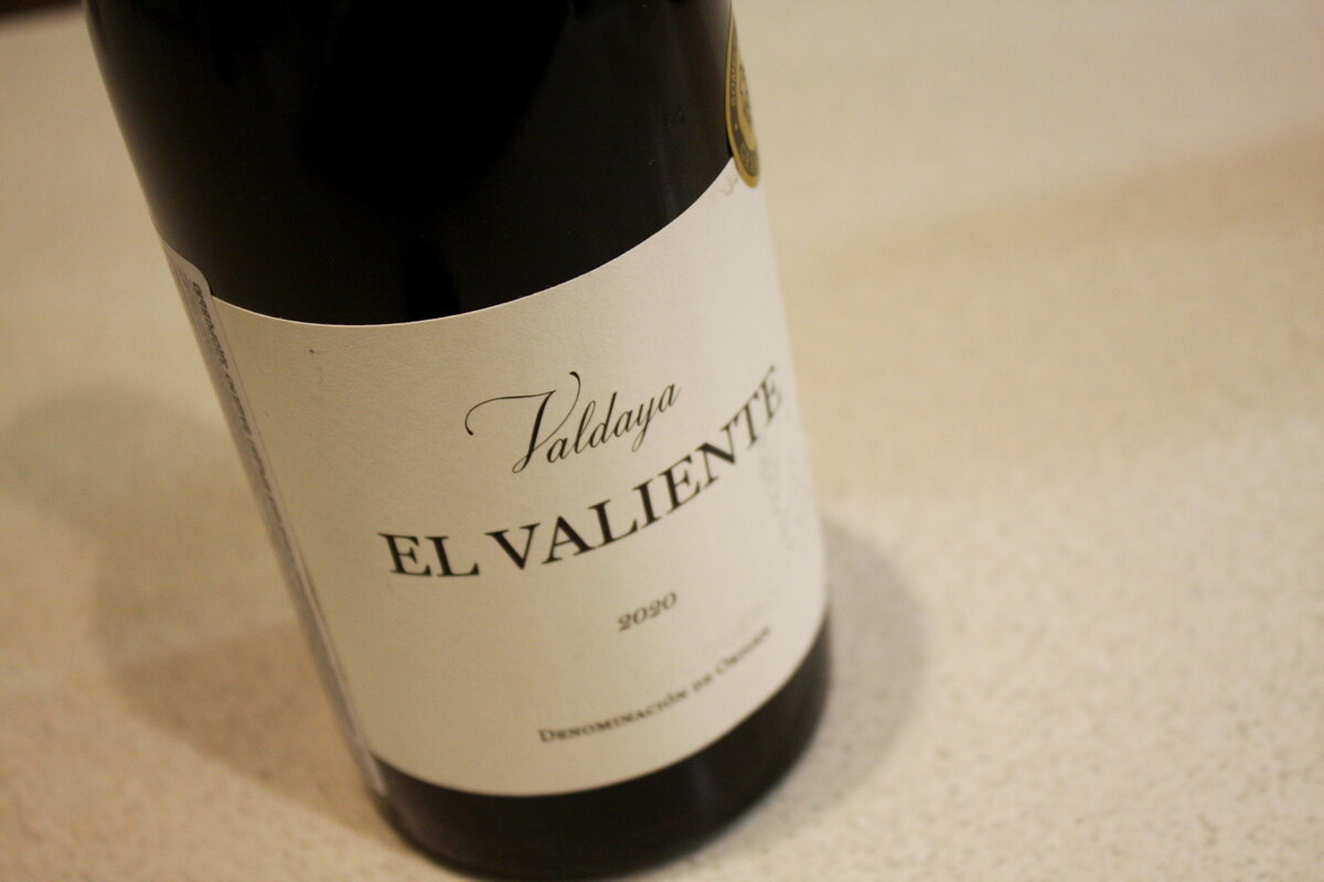 Bodegas Valdaya El Valiente 2020, вино красное сухое. Испания. Для меня это вино – одно из самых больших «вау!» последнего года.