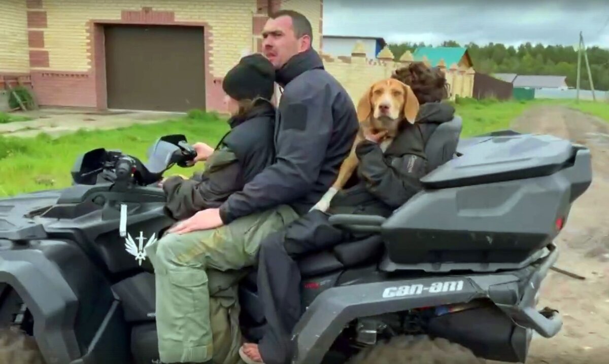 Фото: скриншот из видео с официальной страницы РМК в ВК. Спасение детей.