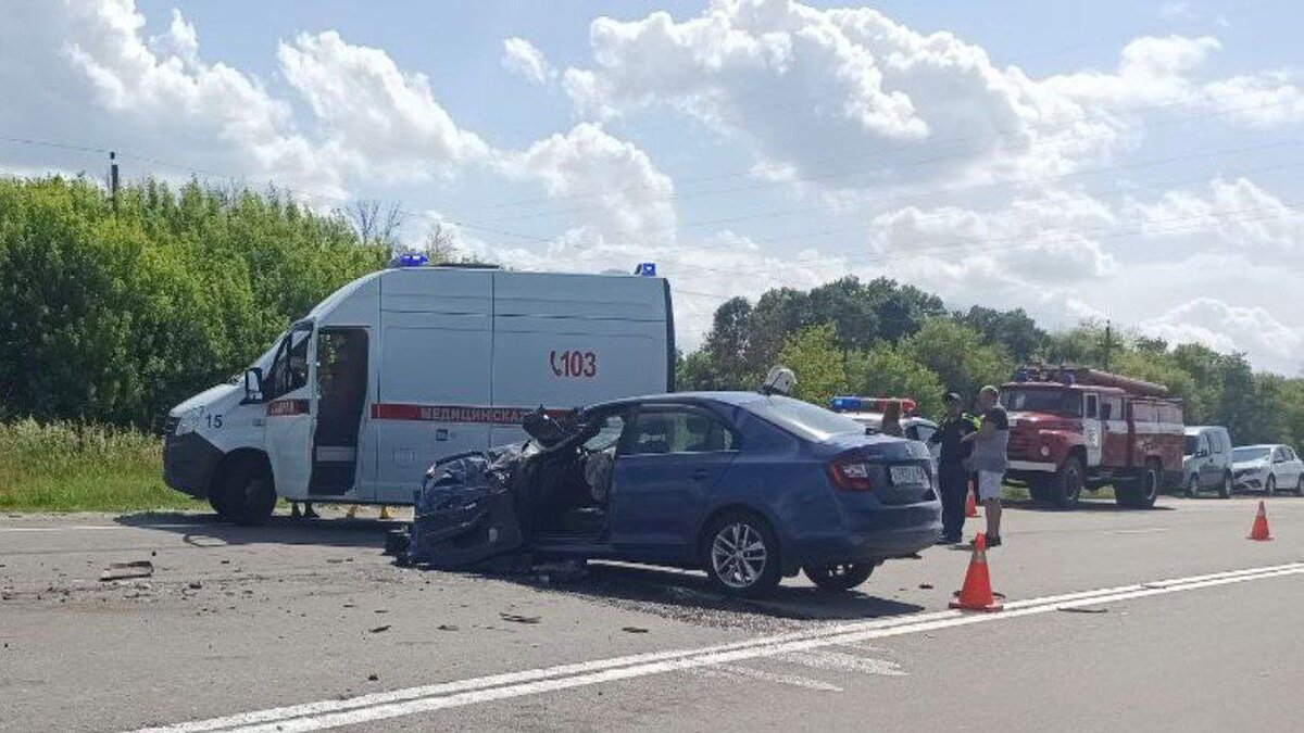    В Курской области днём 8 июня произошло серьёзное ДТП