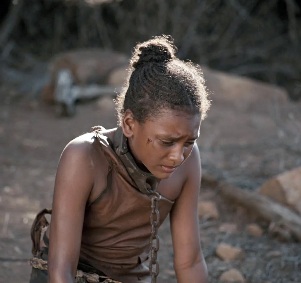 кадр из серила "Книга рабов"