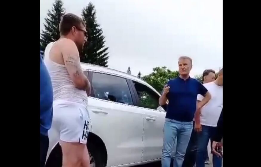    «Греф устроил разборки с таксистами»: Что произошло в Горно-Алтайске?