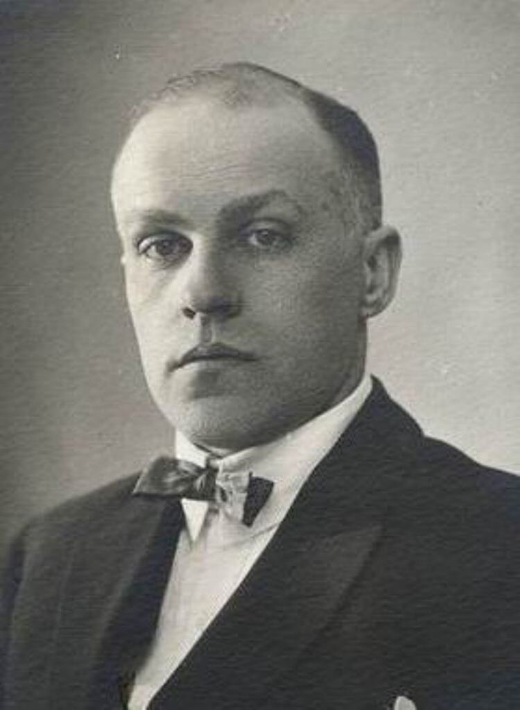 4 1885. 4 1885. 4 1885. 4 1885. Портрет крестьянки в белом чепце ван гог.