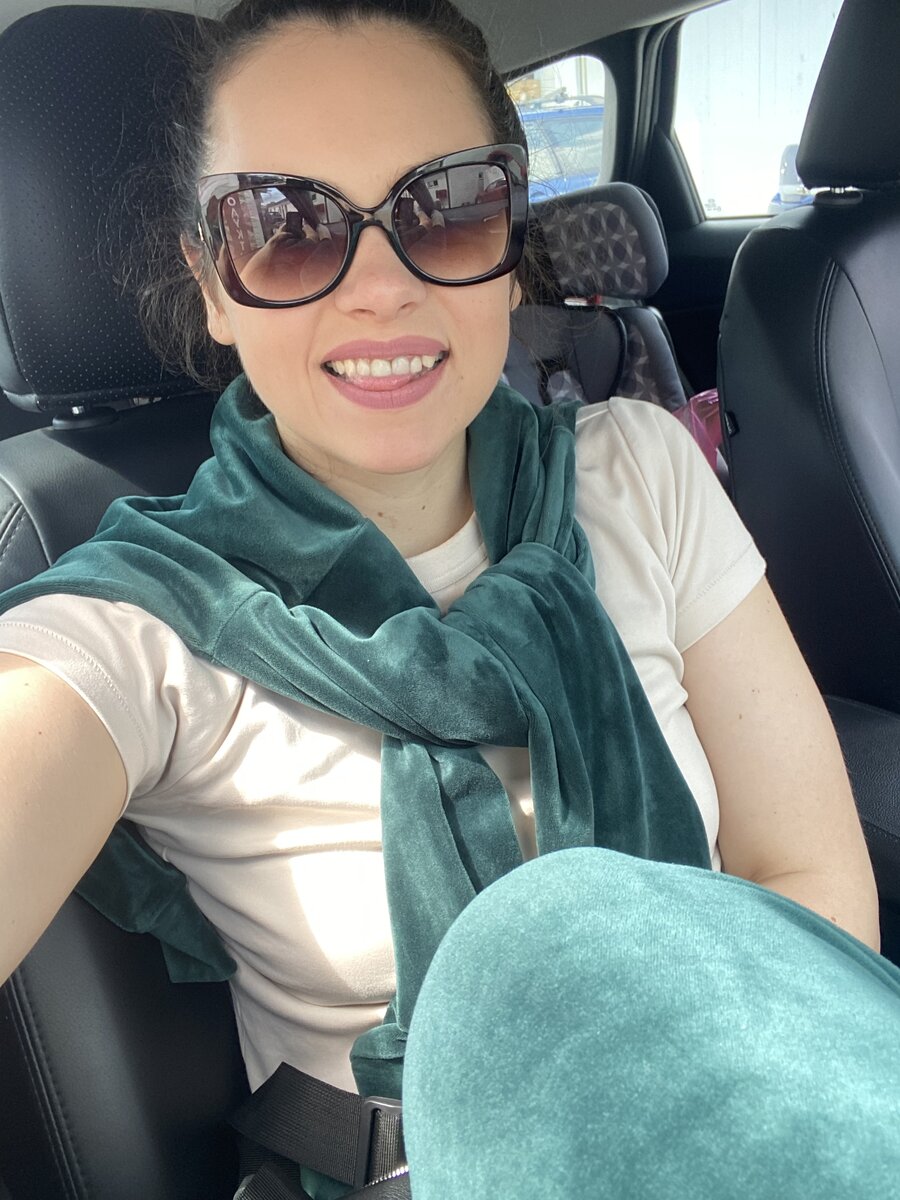 Ездила туда-сюда по делам, которых не существовало бы, если бы не голодовка