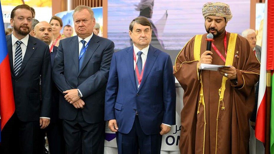    Церемония открытия национального стенда Султаната Оман Автор фото: РИА Новости/Кристина Кормилицына