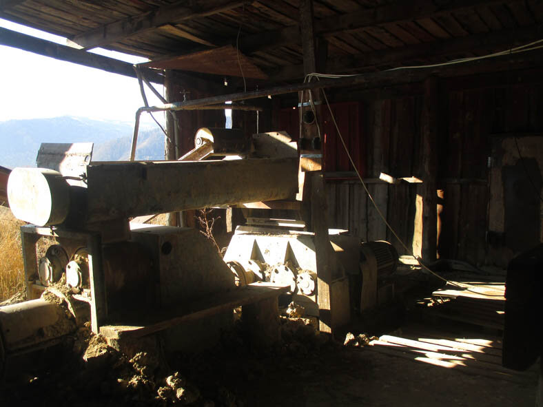 Ржавый мотор.