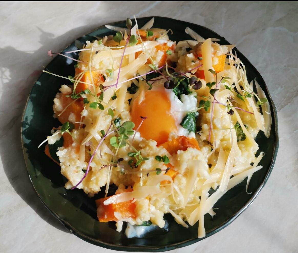 Пшенная каша с яйцом, зеленью, тыквой и сыром от Елены Г. 
