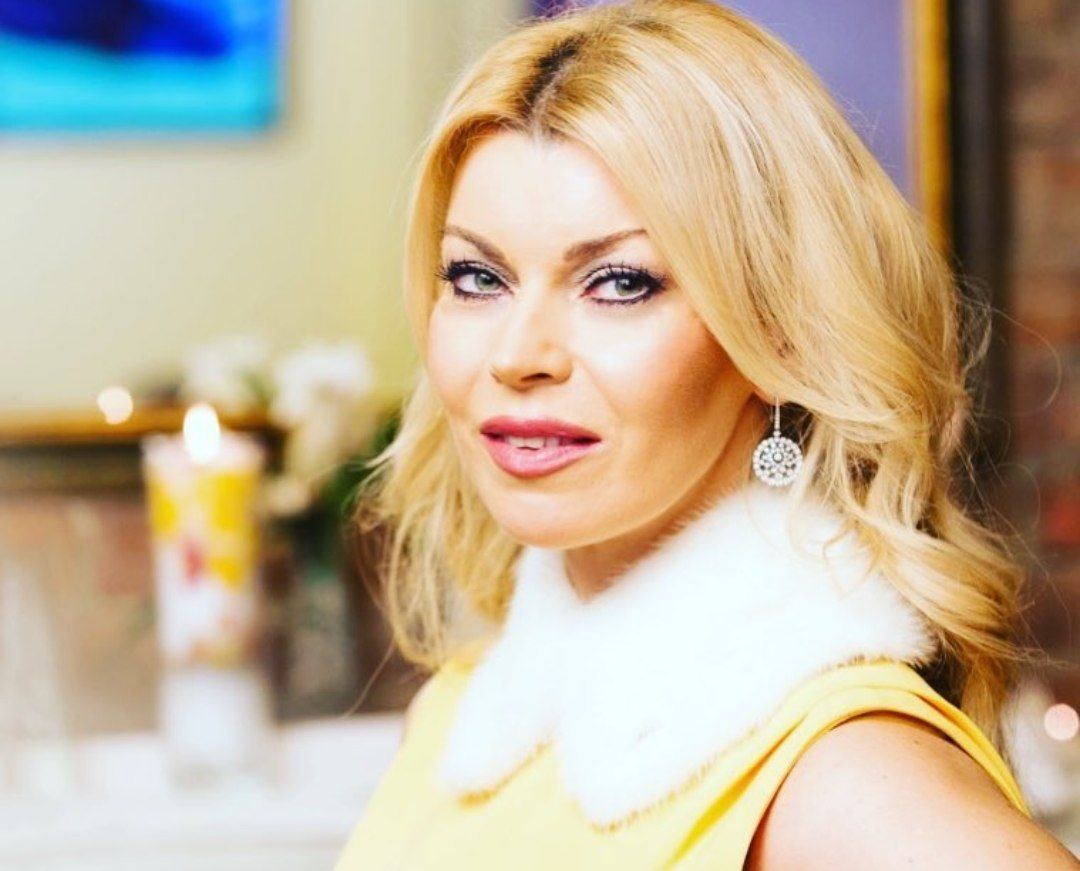 Published the first photos of Lada Dance from the hospital. And it's making thes