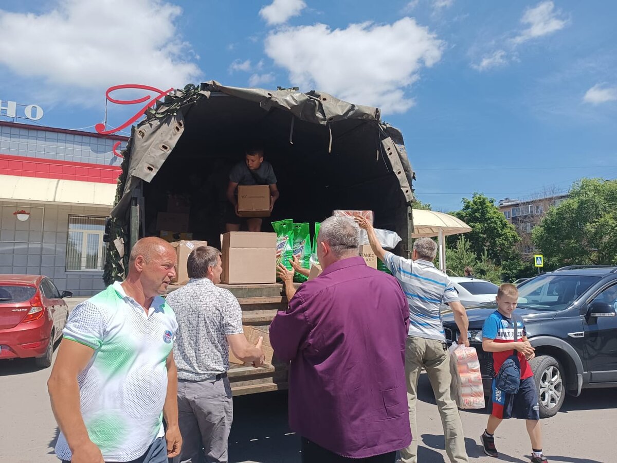    Патриоты «Курска» передали гумпомощь участникам СВО в преддверии Дня России