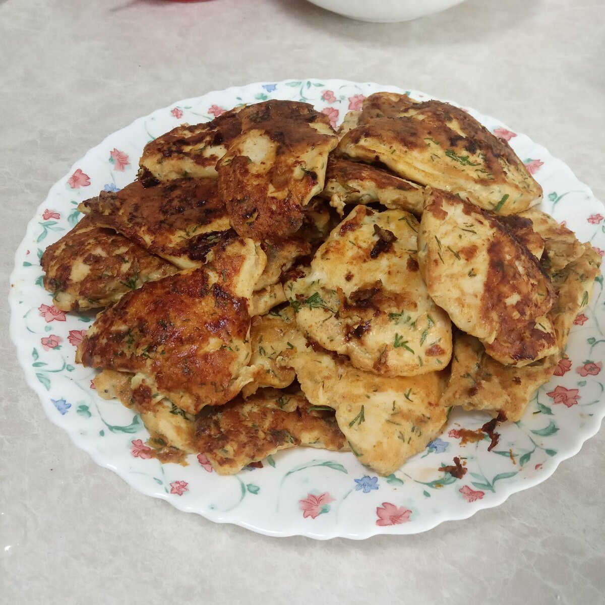 Такая тарелка получается всего их 2х филе