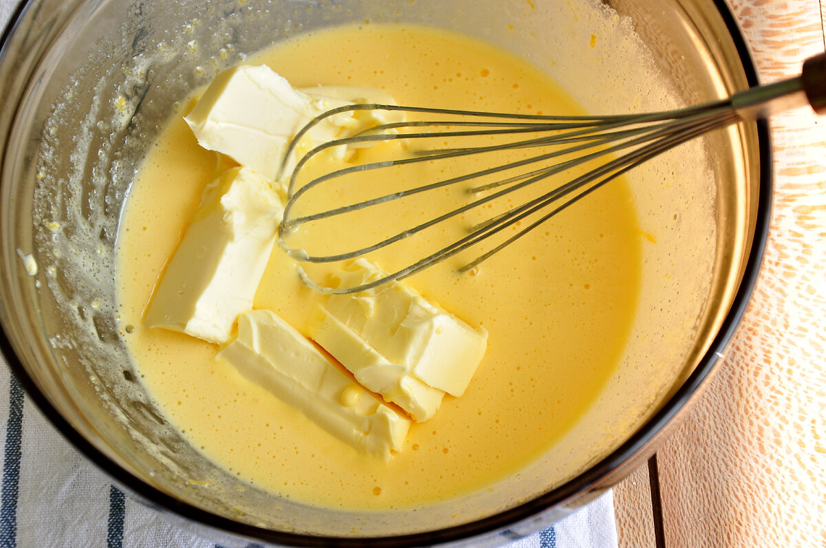 Яблочный сыр литва. Сыр с корицей. Сыр чеддер. Слоеный пирог с грушей и сыром бри. Вологодский сыр из яблок.