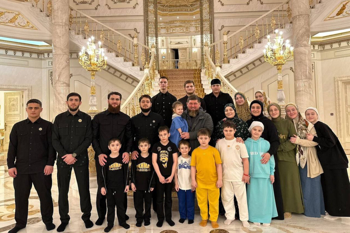 Кадыров биография личная жизнь дети