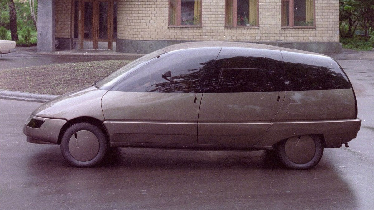 Концепт кары далекого будущего