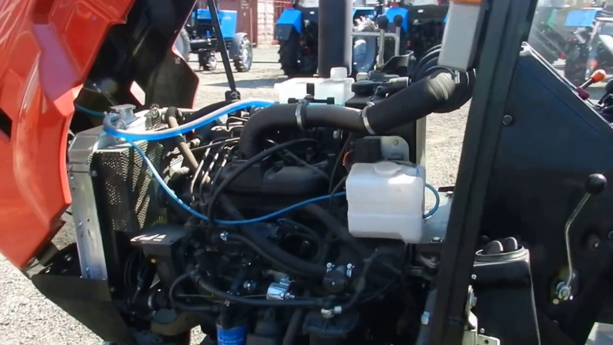 Двигатель MMZ-3LD на МТЗ-320