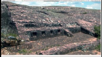 Это огромный космический корабль. Инки вырезали его в скале