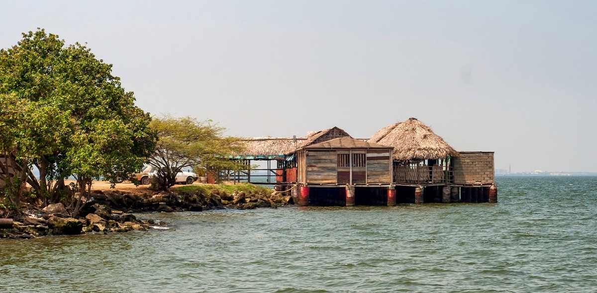 ОЗЕРО-ЗАЛИВ МАРАКАЙБО. (bangkokbook.ru)