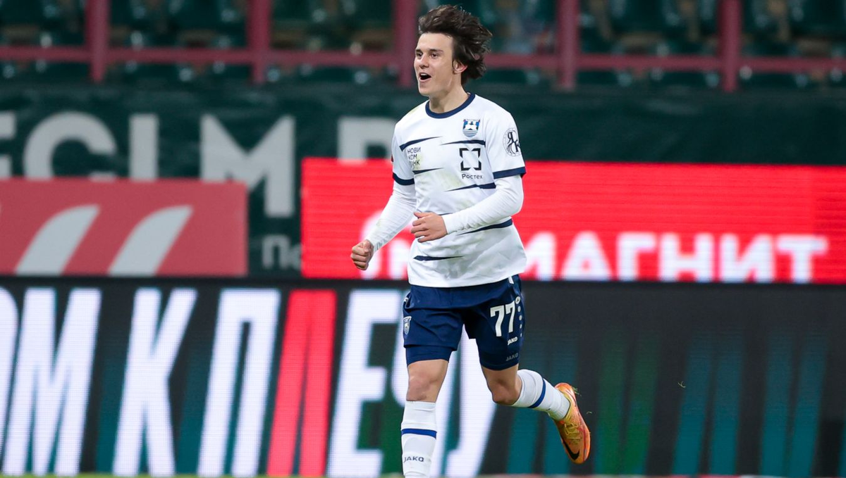 Данила Козлов