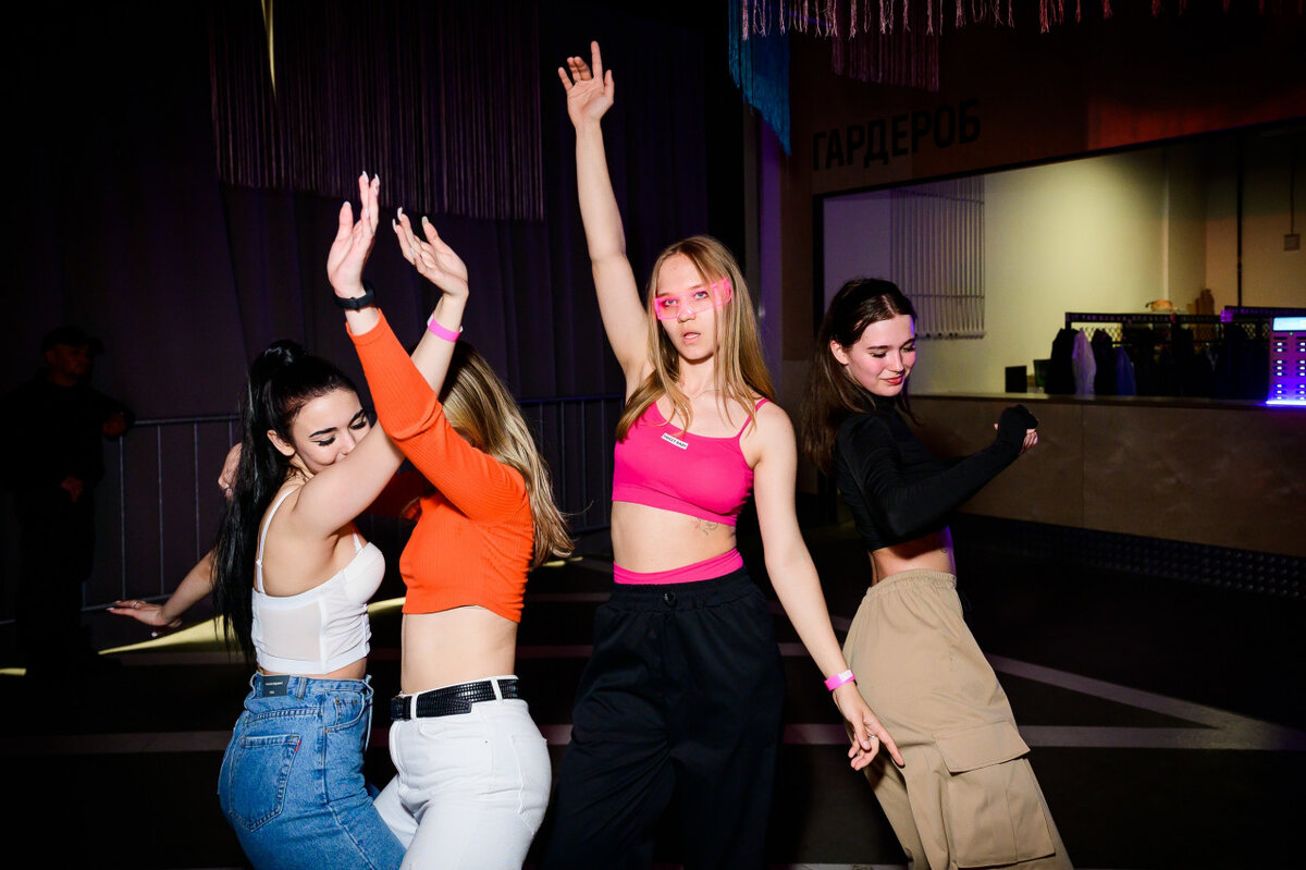 Листайте вправо, чтобы увидеть больше изображений