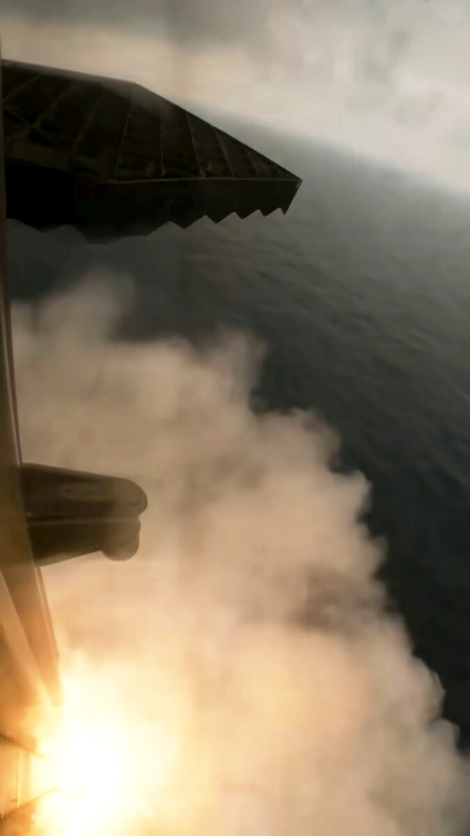Имитация мягкой посадки B11 6 июня 2024 года, кадр из видео SpaceX